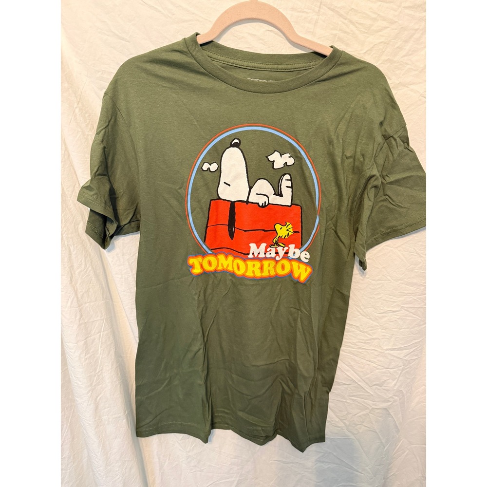 Peanuts Snoopy Maybe Tomorrow Graphic T-Shirt Mens Medium Olive Green Hybrid